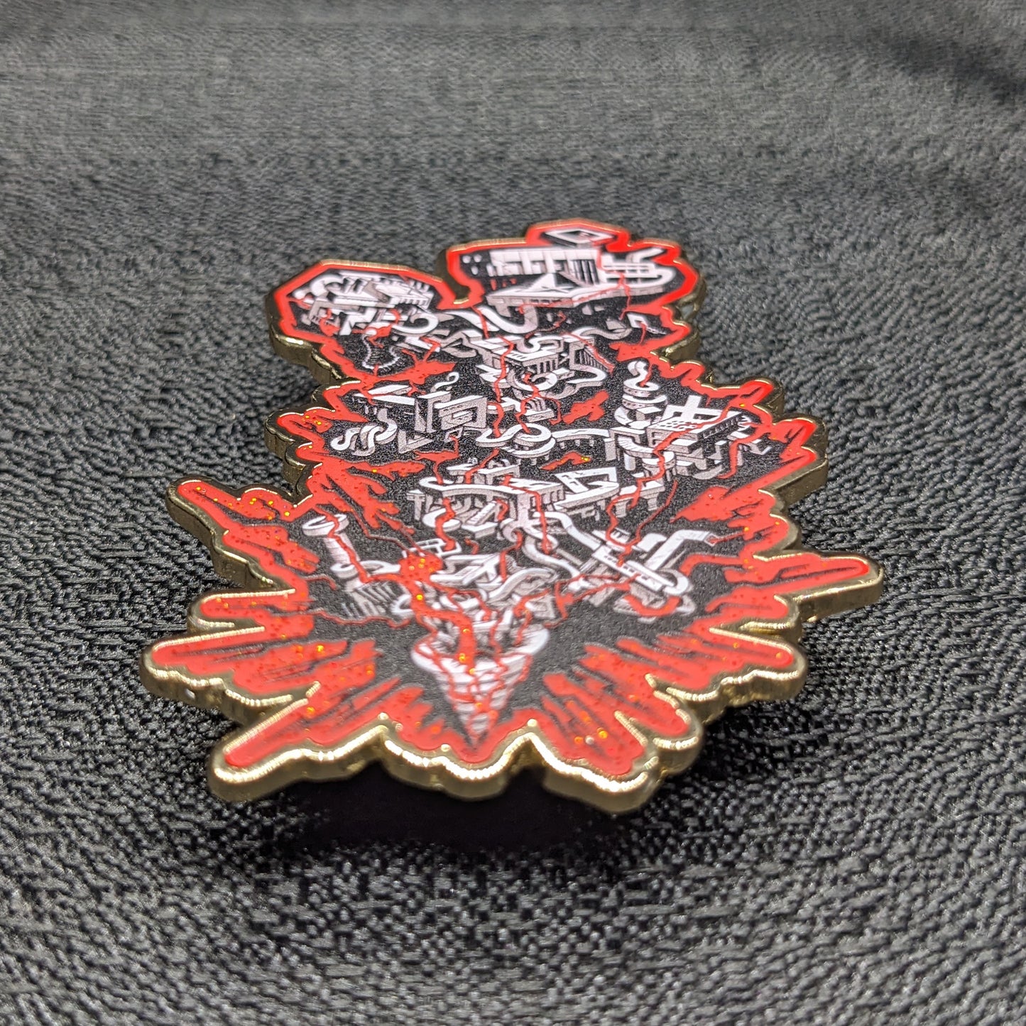 Mementos Enamel Pin (Persona 5)