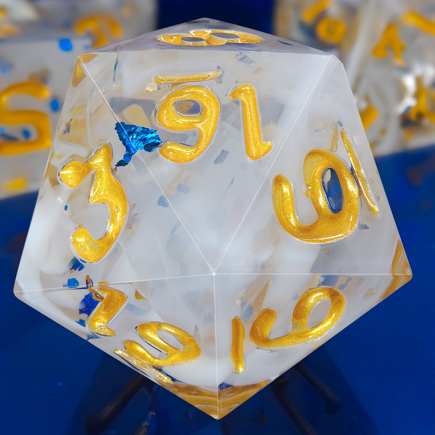 Seraphim - Sharp Side Resin Dice Set