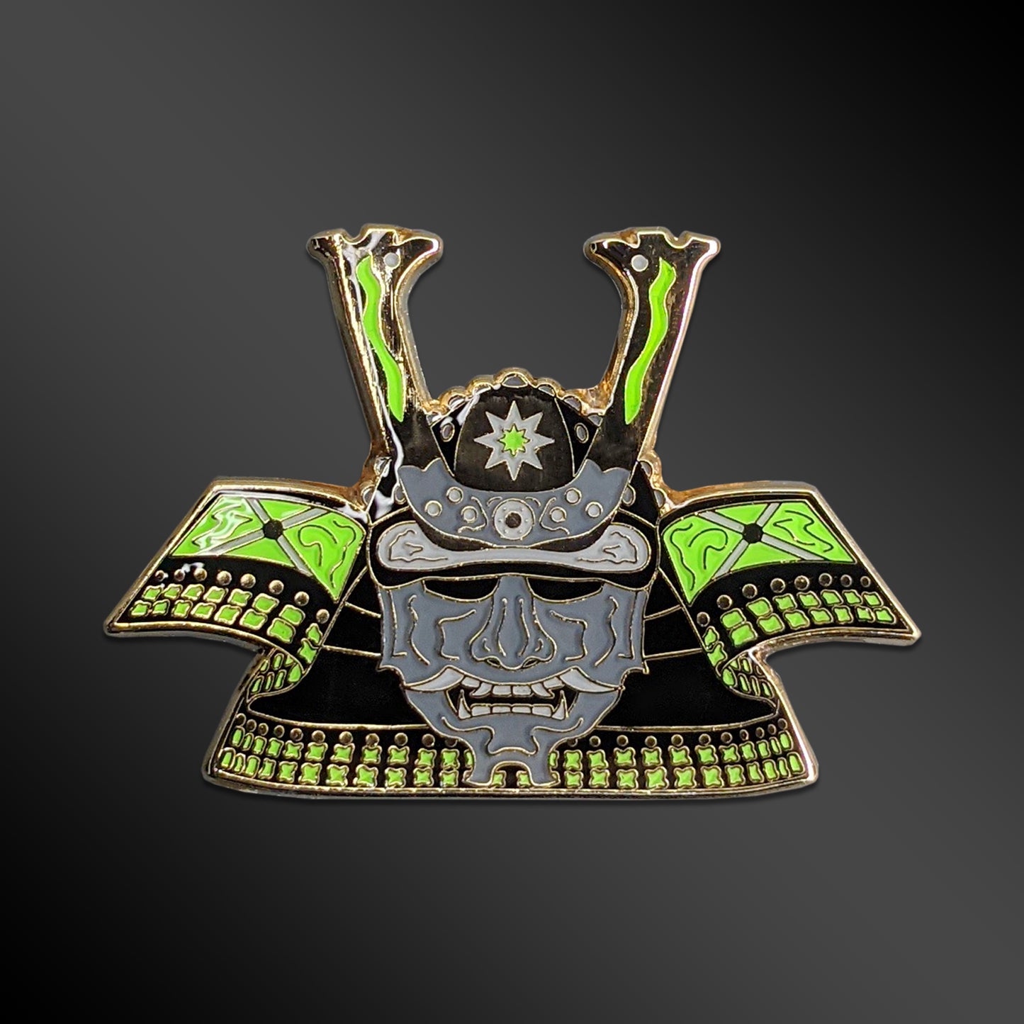 Venomous Kabuto enamel pin with samurai helmet design
