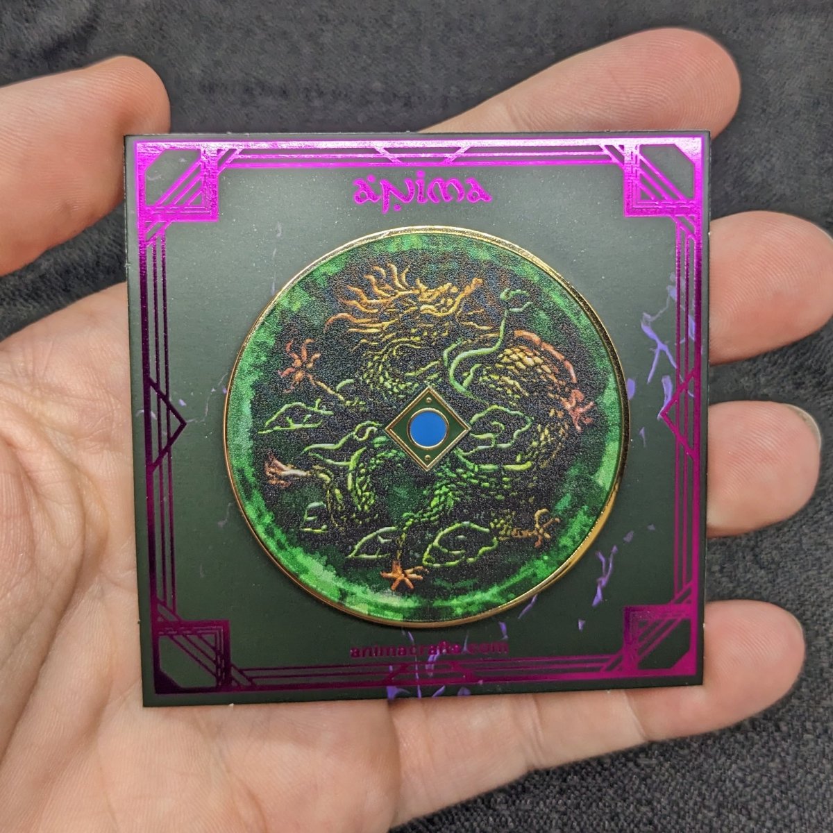 Dragon Mirror Enamel Pin (Shenmue) (B Grade)