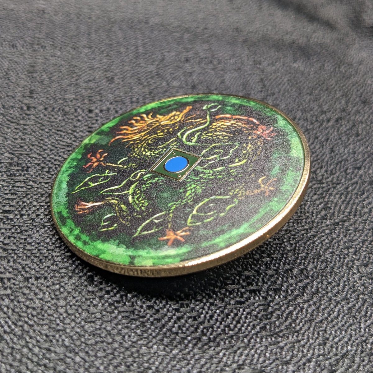 Dragon Mirror Enamel Pin (Shenmue) (B Grade)