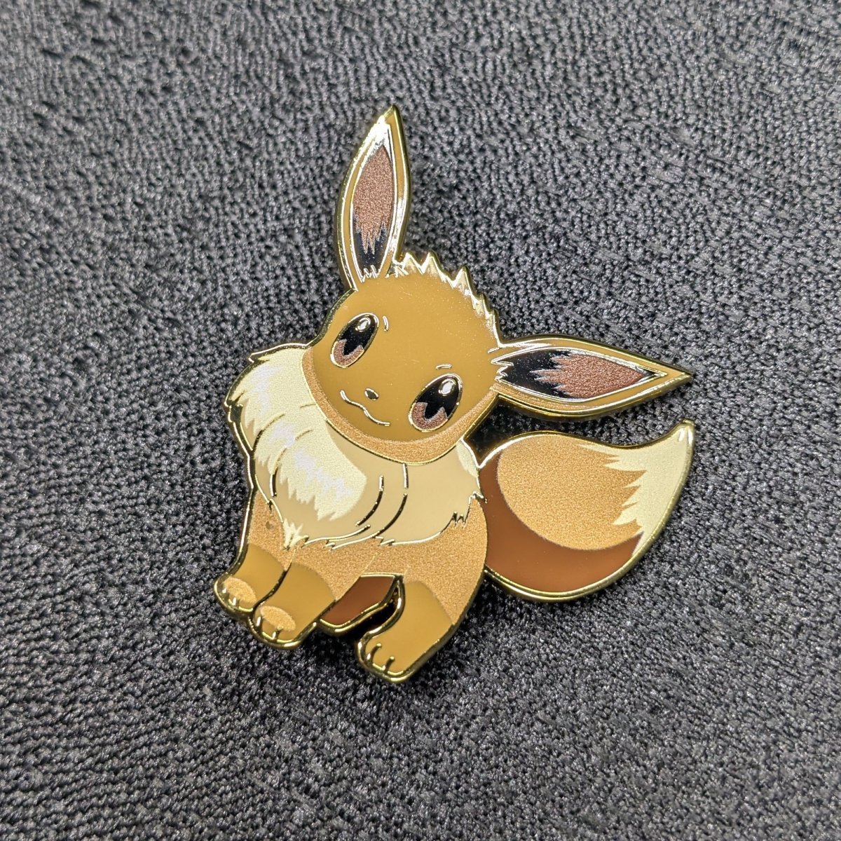 Eevee Enamel Pin (Pokemon) (B Grade)