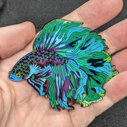 Green Wave Betta Fish Enamel Pin (B Grade)
