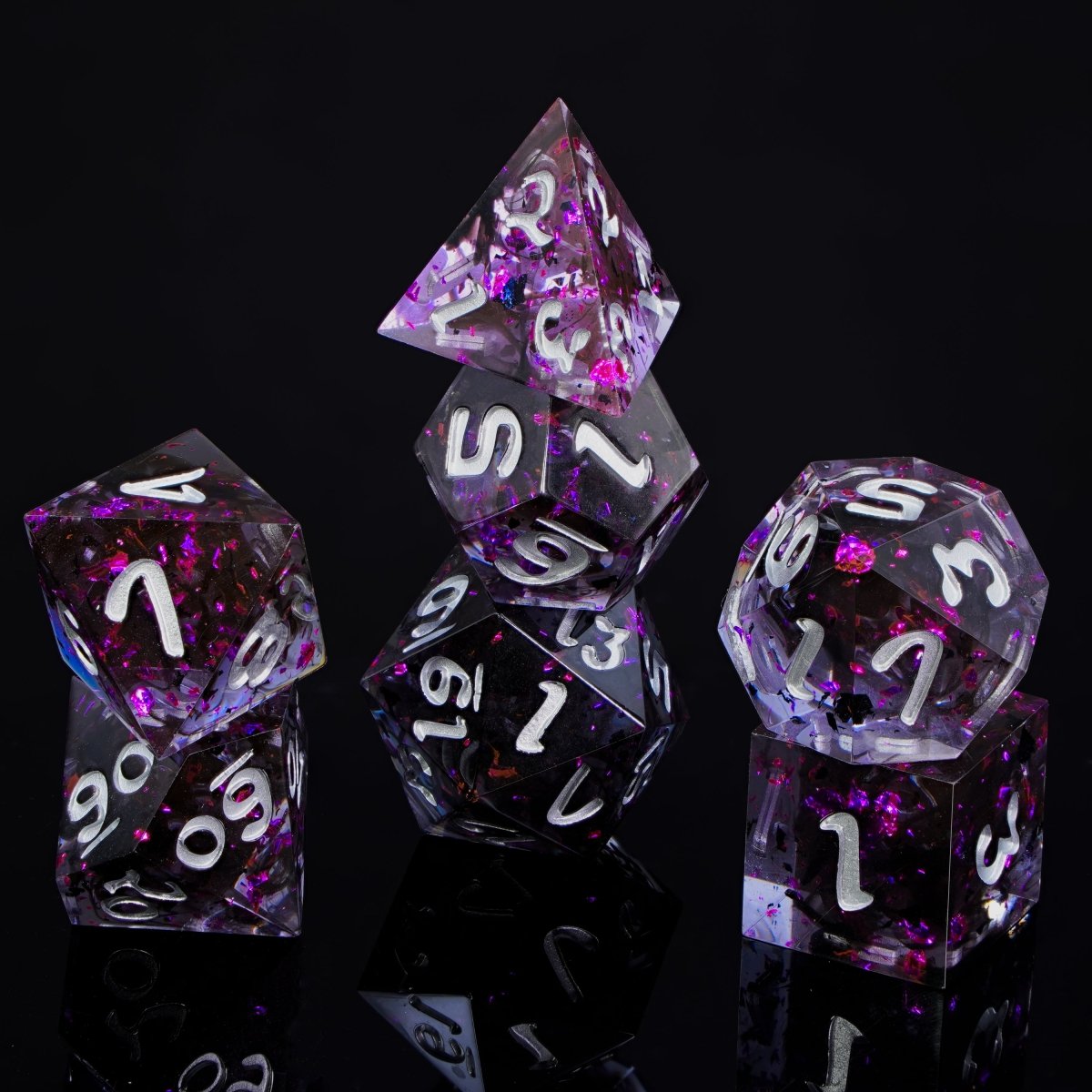 Infernus - Sharp Side Resin Dice Set