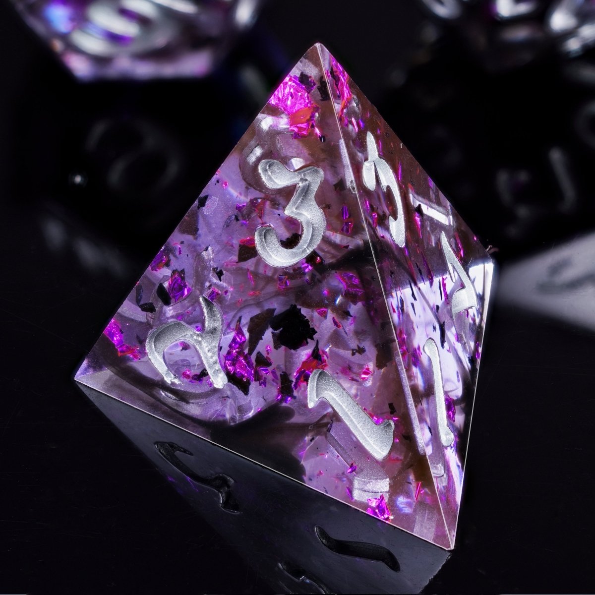 Infernus - Sharp Side Resin Dice Set