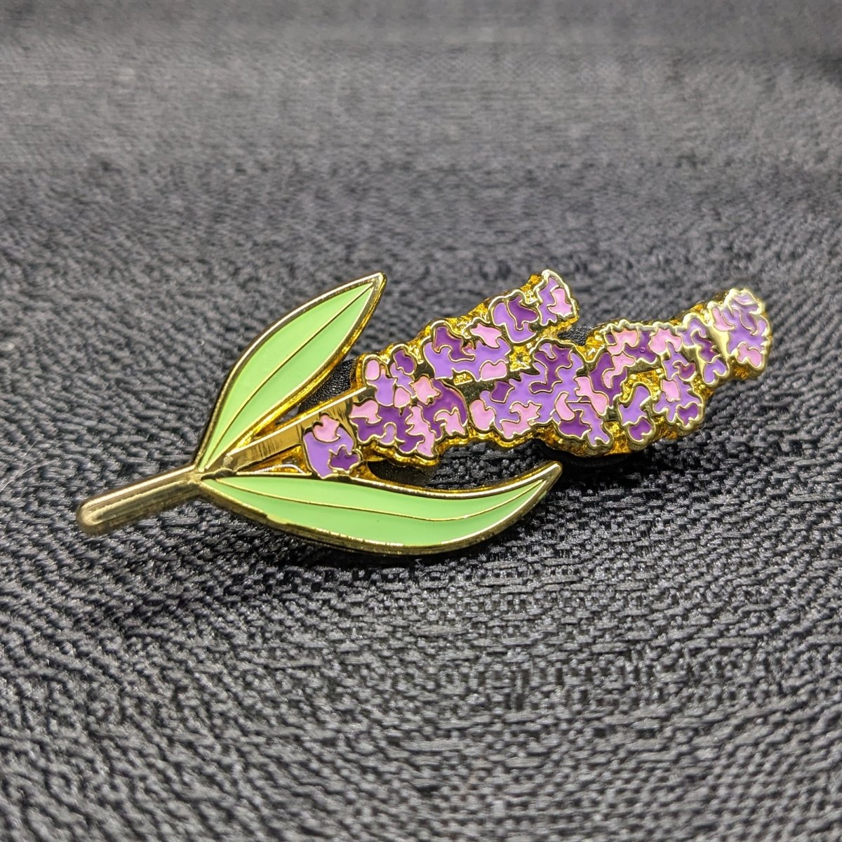Lavender Sprig Enamel Pin (B Grade)