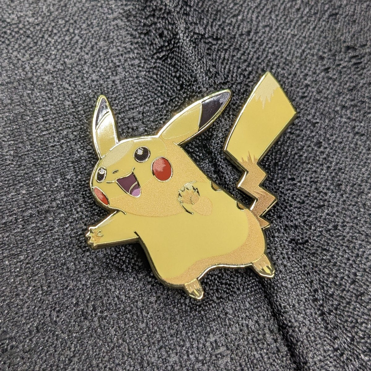 Pikachu Enamel Pin (Pokemon) (B Grade)