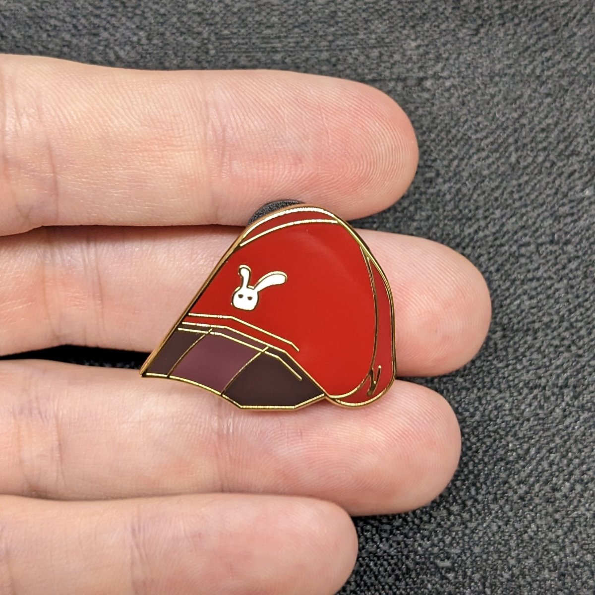 Postman's Hat Enamel Pin (The Legend Of Zelda: Majora's Mask) (B Grade)