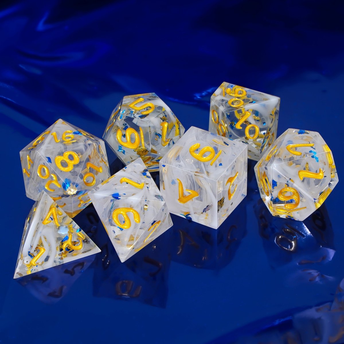 Seraphim - Sharp Side Resin Dice Set