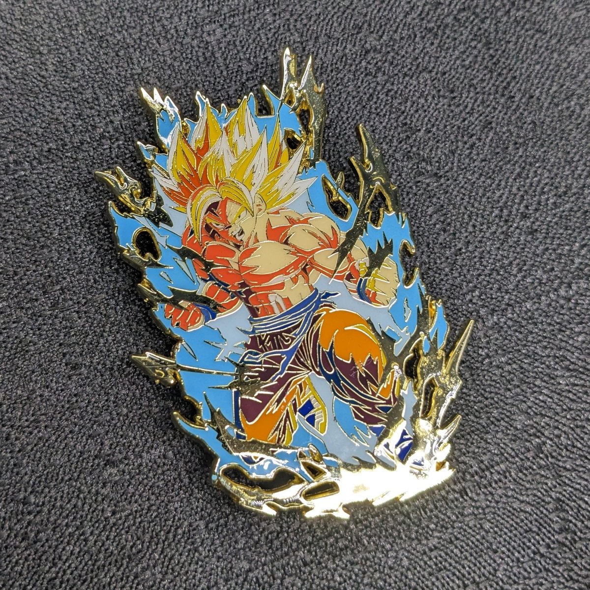 Super Saiyan Goku Enamel Pin