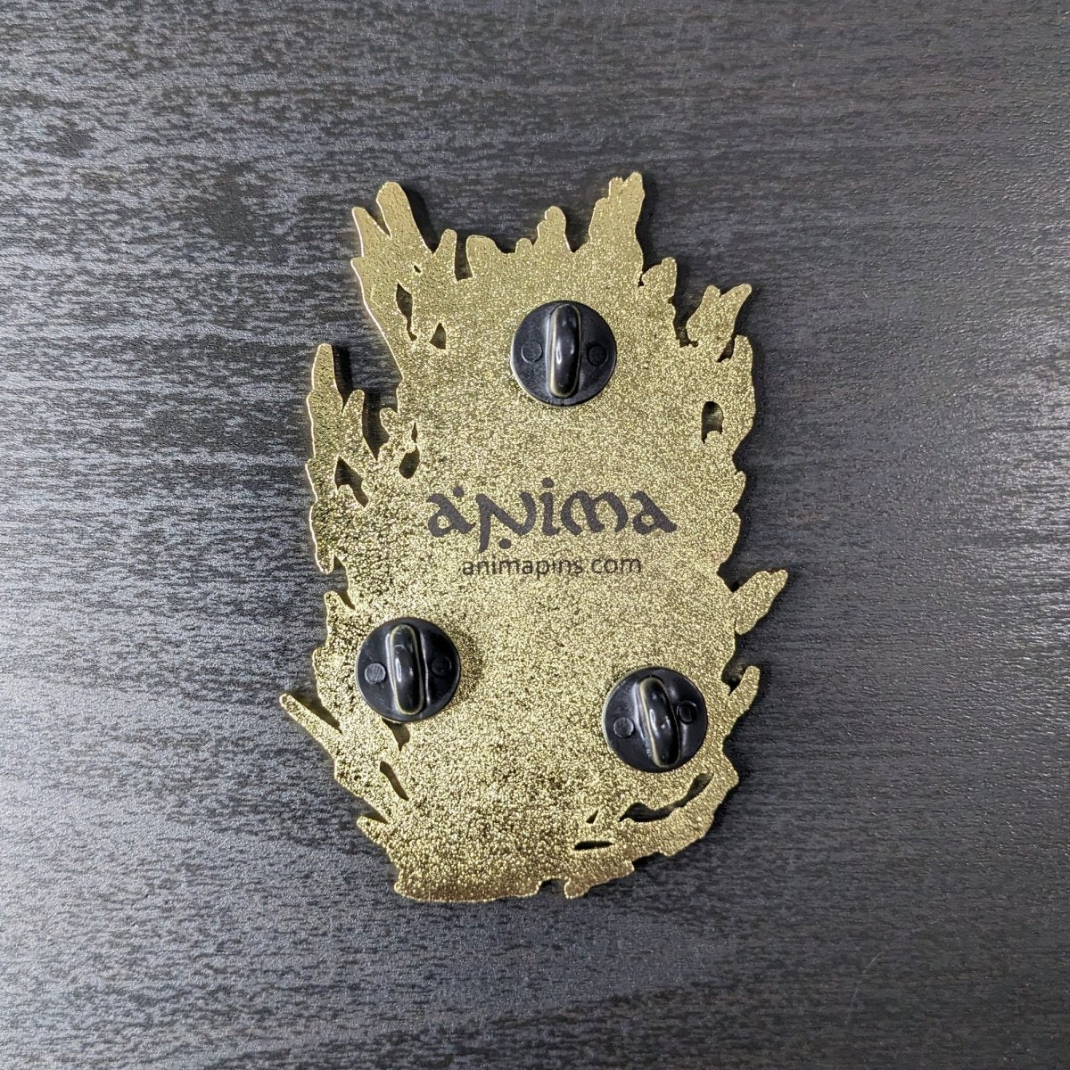 Super Saiyan Goku Enamel Pin