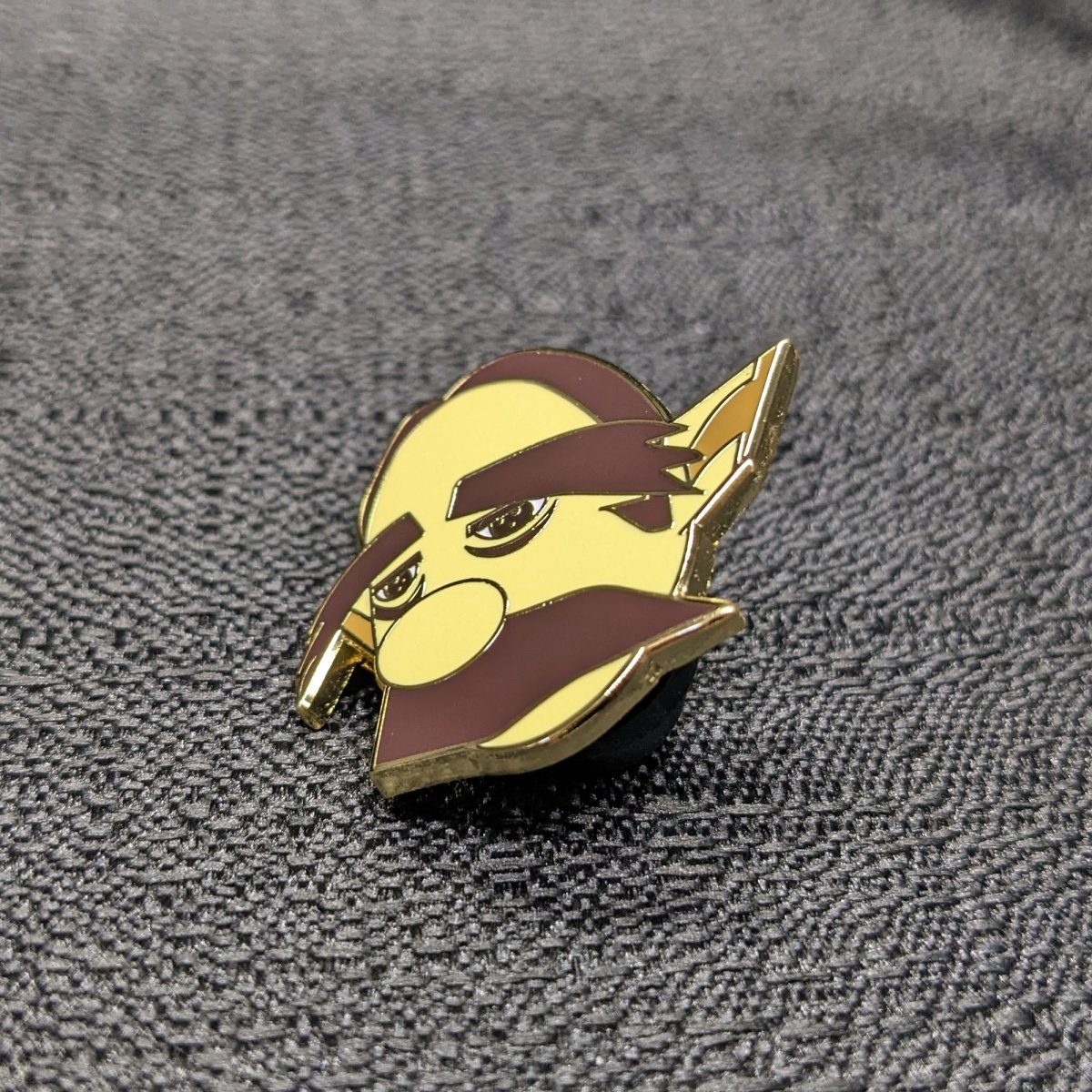 Troupe Leader's Mask Enamel Pin (The Legend Of Zelda: Majora's Mask) (B Grade)