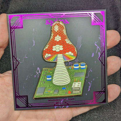 USB Toadstool Enamel Pin (LE50) (B Grade)