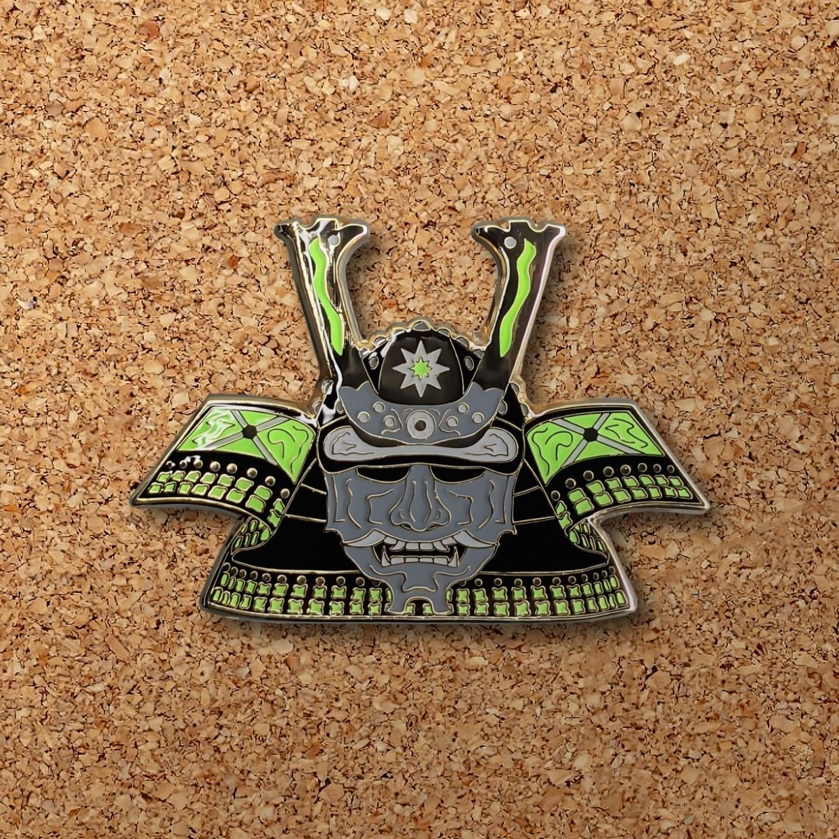 Venomous Kabuto Enamel Pin (B Grade)