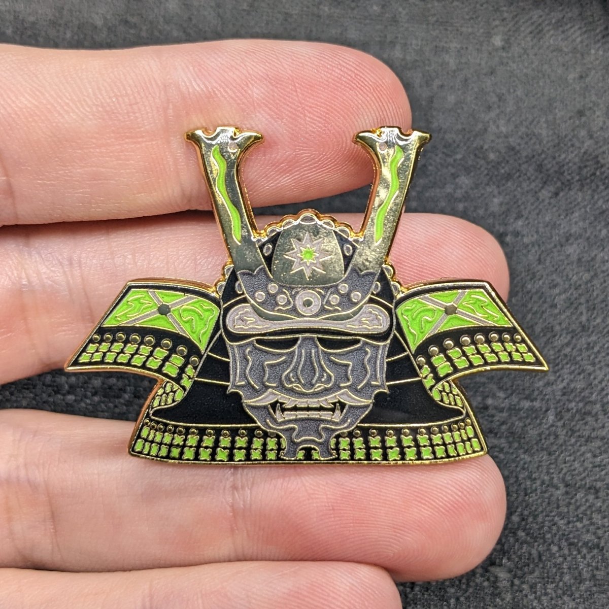 Venomous Kabuto Enamel Pin (B Grade)
