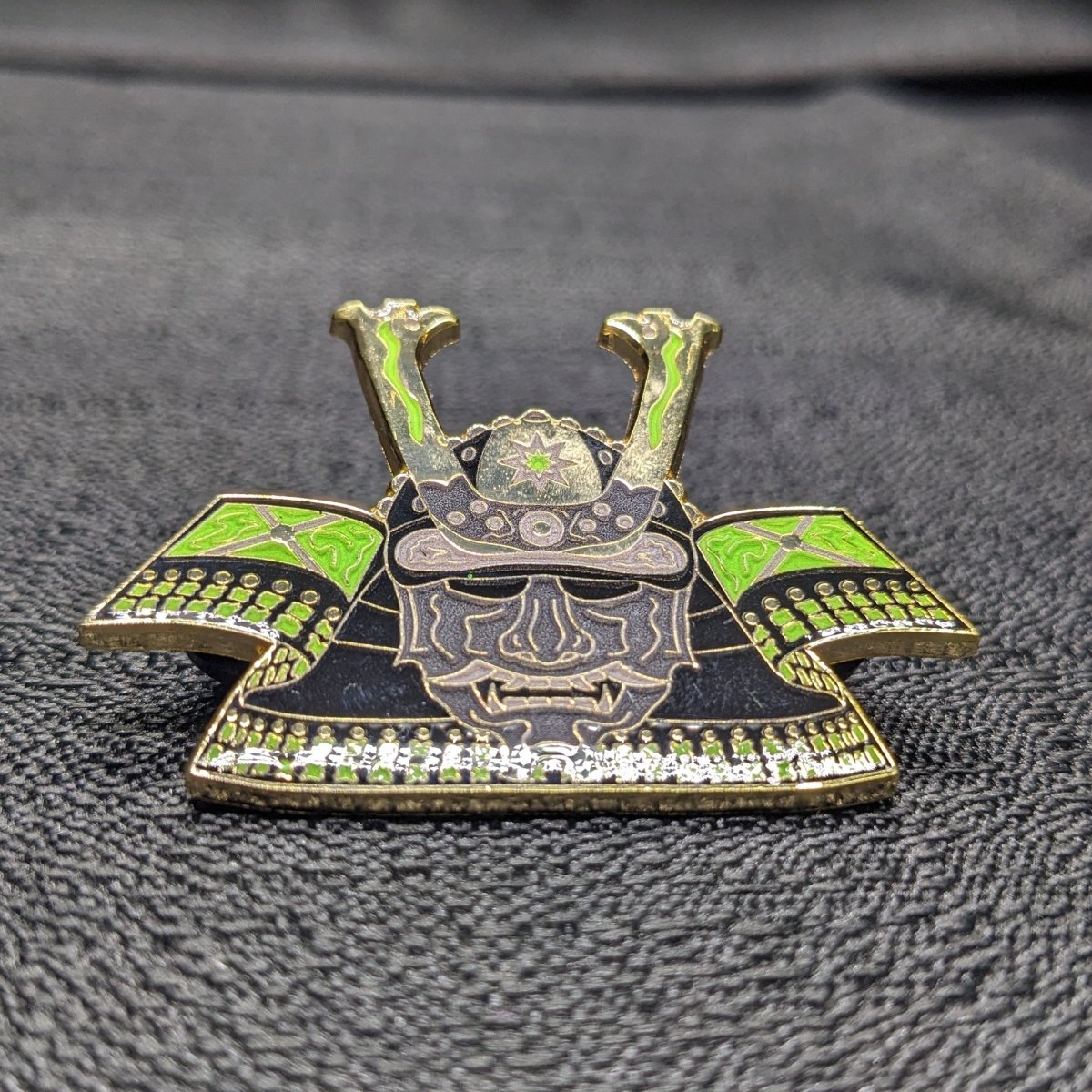 Venomous Kabuto Enamel Pin (B Grade)